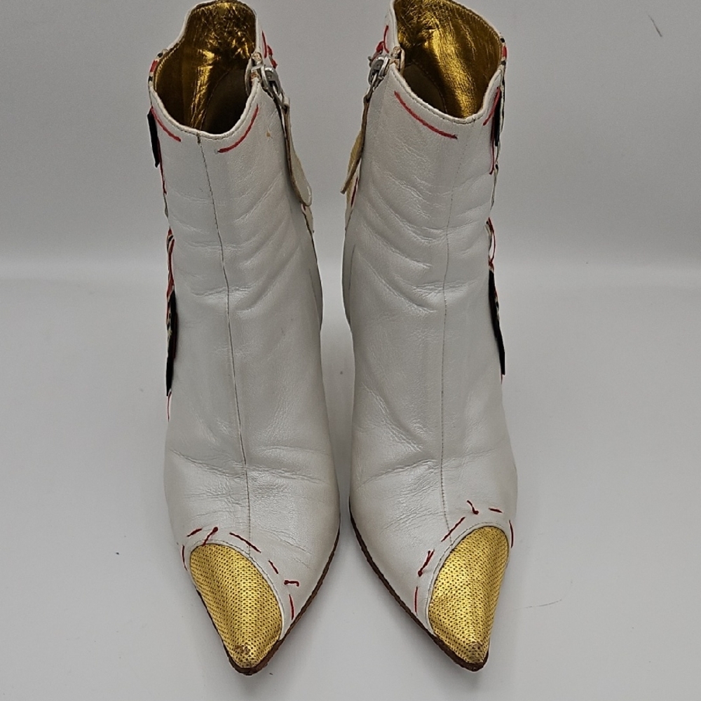 Vicini White and Gold Ankle Boots